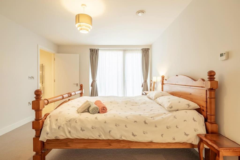 Luxury Ensuite Room 2 Minutes From Cambridge Station 外观 照片